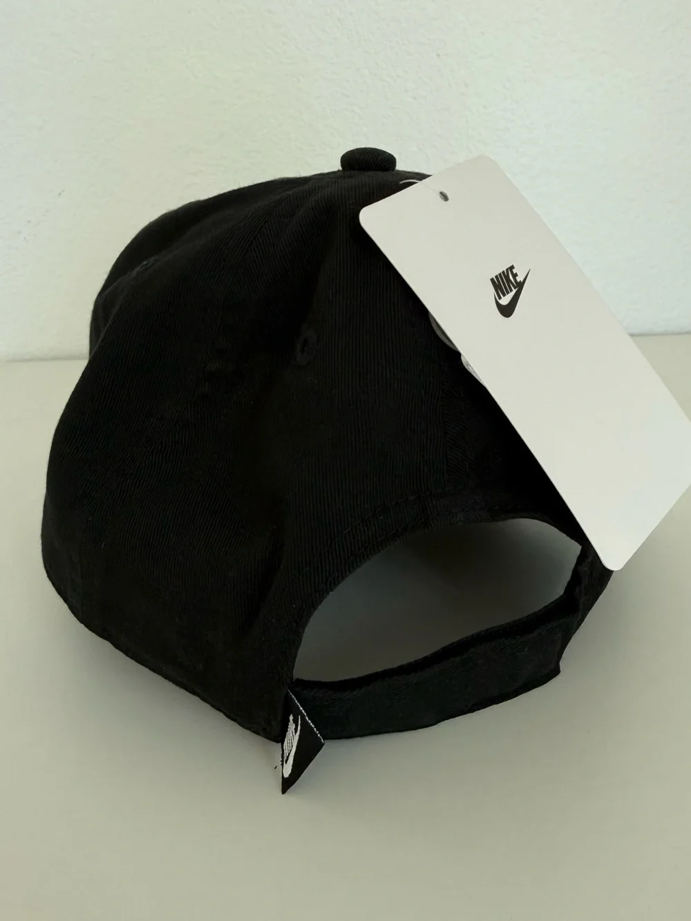 NWT Nike Kids Black Club Cap Adjustable Hat Size 4–7
